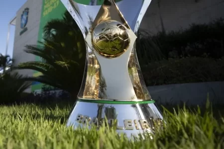EM NOTA, BOTAFOGO, CORITIBA, CRUZEIRO E VASCO ANUNCIAM BLOCO PARA CRIAÇÃO DE NOVA LIGA