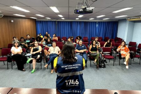 PREFEITURA E UFRJ FAZEM PARCERIA PARA MOSTRAR A ESTUDANTES COMO FUNCIONA AÇÃO SÓCIO-HABITACIONAL DO MUNICÍPIO