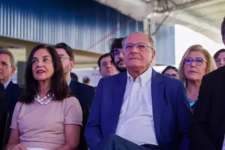 J&F PLANEJA INVESTIMENTO DE R$ 50 BILHÕES COM DUPLA LISTAGEM DA JBS
