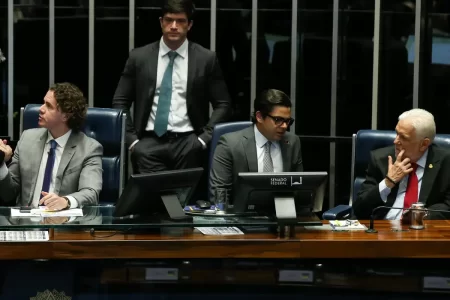 SENADO APROVA PL DA TAXAÇÃO DOS FUNDOS EXCLUSIVOS E OFFSHORES