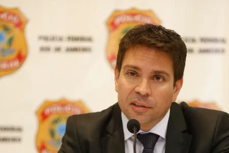 ALEXANDRE RAMAGEM É ALVO DA OPERAÇÃO VIGILÂNCIA APROXIMADA