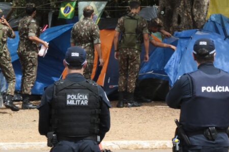 EXÉRCITO CONCLUI QUE NÃO HOUVE CRIME DE MILITARES NO DIA 8 DE JANEIRO