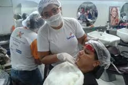 CURSOS PROFISSIONALIZANTES IMPULSIONAM CARREIRAS DE MULHERES DA BAIXADA FLUMINENSE