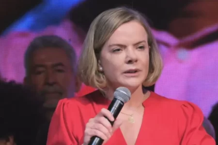 PT ENQUADRA “REBELDES”, INTERDITA CANDIDATURAS PRÓPRIAS E DEVE LANÇAR CANDIDATOS EM 13 CAPITAIS; SAIBA QUAIS
