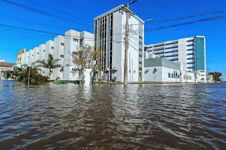 HOSPITAL UNIVERSITÁRIO NO RIO GRANDE DO SUL DEIXA DE RECEBER PACIENTES