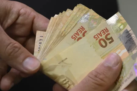 DEVEDORES TÊM ÚLTIMO FIM DE SEMANA PARA ADERIR AO DESENROLA BRASIL