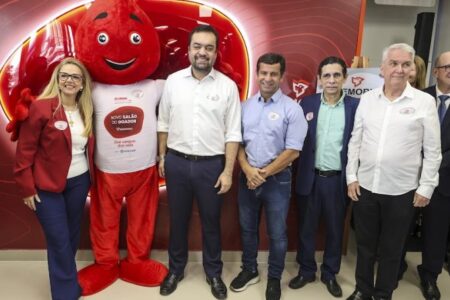 GOVERNADOR CLÁUDIO CASTRO INAUGURA NOVO SALÃO DO DOADOR DO HEMORIO