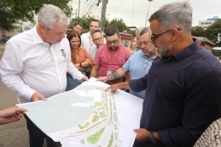 OBRAS DE REVITALIZAÇÃO DA PRAÇA ARARIBÓIA SEGUEM A TODO VAPOR