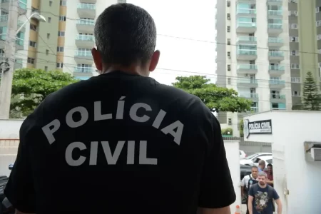 POLÍCIA DO RIO FAZ OPERAÇÃO CONTRA LAVAGEM DE DINHEIRO DO TRÁFICO