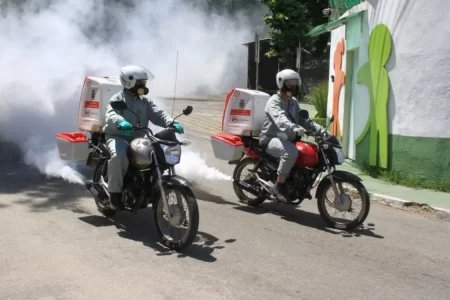 COMBATE AO AEDES AEGYPTI EM 30 BAIRROS NESTA SEMANA