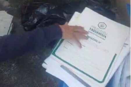 POLÍCIA APREENDE DOCUMENTOS E APURA SUSPEITA DE OCULTAÇÃO DE PROVAS APÓS AFASTAMENTO DE PREFEITA DE SAQUAREMA