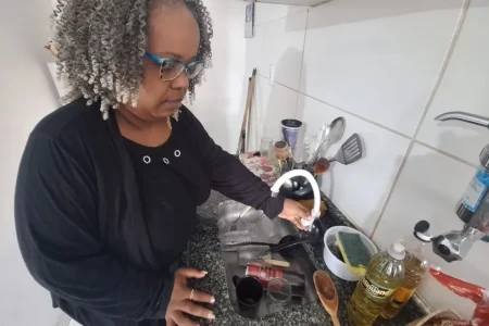 MORADORES SOFREM COM FALTA D’ÁGUA EM SG APÓS MUDANÇA DE RAMAL