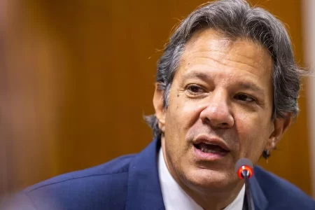 HADDAD SOBRE CRÍTICAS AO CORTE DE GASTOS: ‘É NATURAL EM UM ESTADO DEMOCRÁTICO’