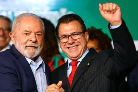 BRASIL VOLTA À CONDIÇÃO DE PAÍS DE CLASSE MÉDIA