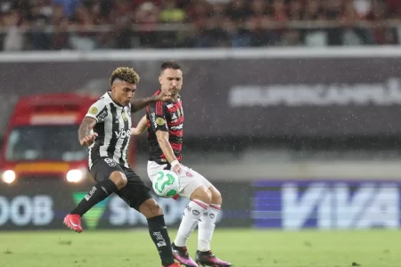 FLAMENGO E BOTAFOGO SE ENFRENTAM MIRANDO AS SEMIFINAIS DO CARIOCA