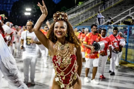 UNIÃO DE MARICÁ HOMENAGEIA SEU 7 DA LIRA NO CARNAVAL 2025