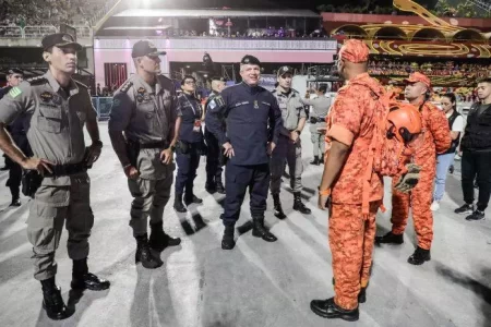 GOVERNO DO RJ MOBILIZA 12.550 POLICIAIS E TECNOLOGIA DE PONTA PARA SEGURANÇA DO CARNAVAL